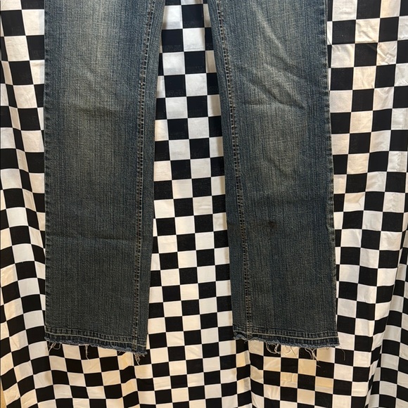 Classic Blue Straight Leg Jeans with Distressed Details - Picture 3 of 8